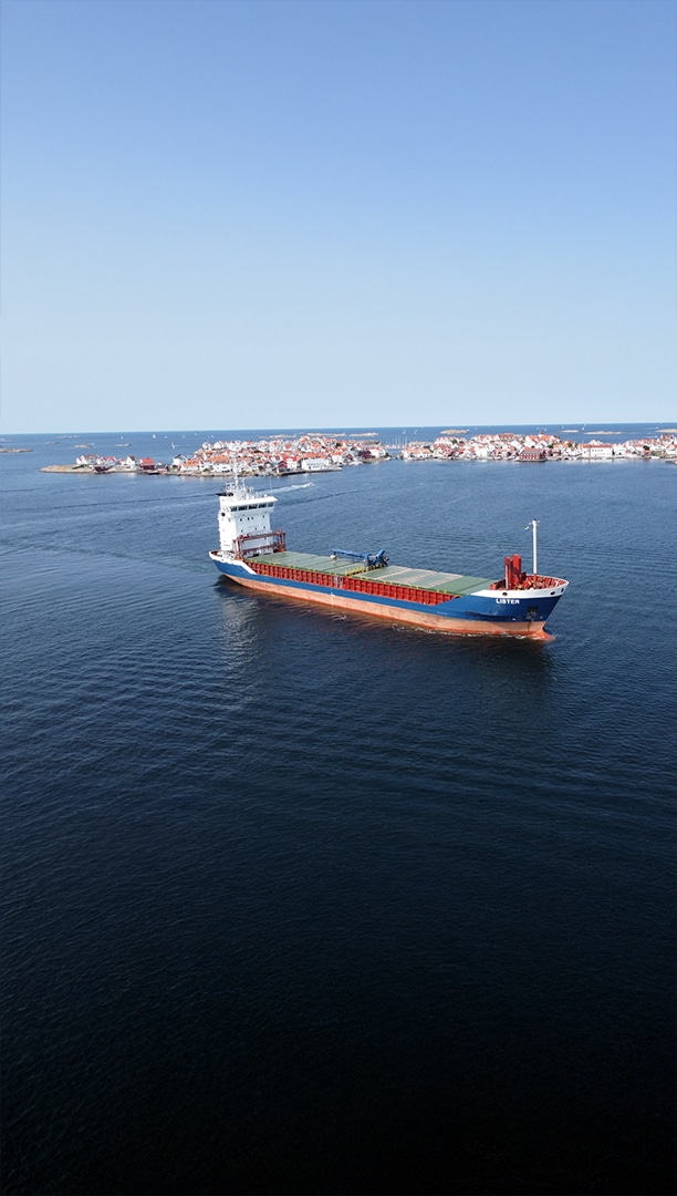 M/V Lister under way off Skärhamn